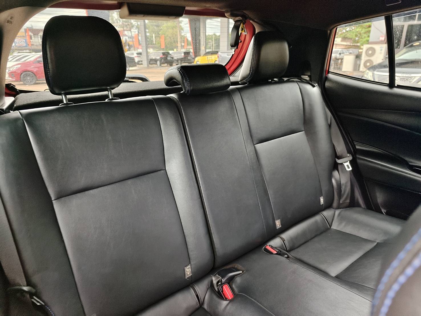 Toyota Yaris 1.2 Sport Hatchback AT ปี 2020
