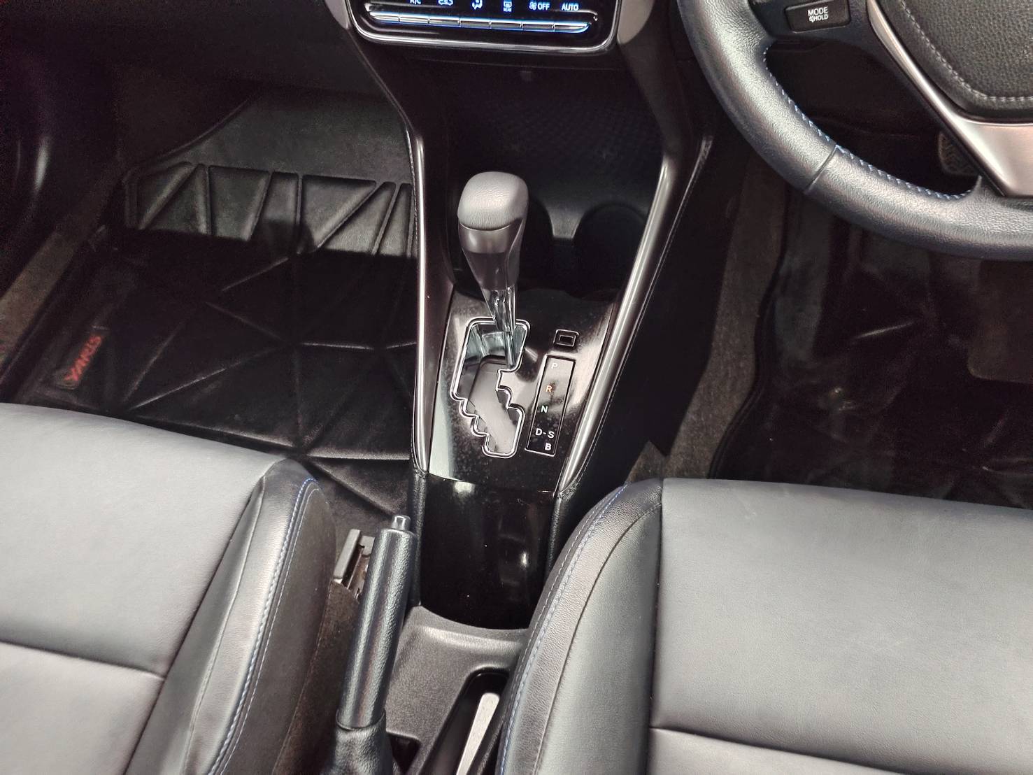 Toyota Yaris 1.2 Sport Hatchback AT ปี 2020