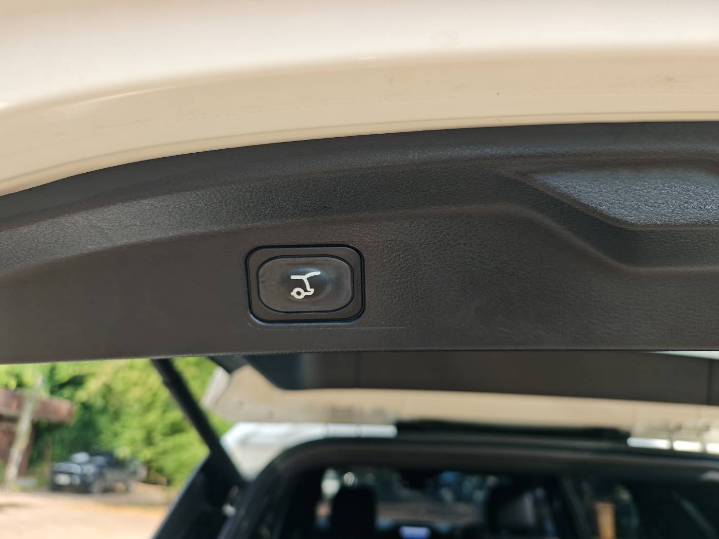 Ford Everest 2.0 Bi-Turbo Titanium+ 2WD 2023