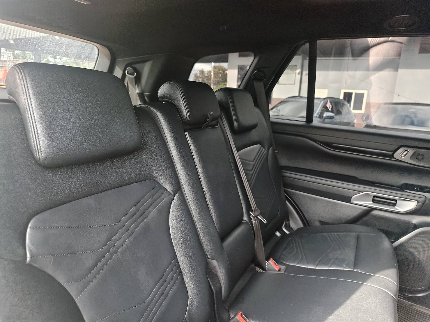 Ford Everest 2.0 Bi-Turbo Titanium+ 2WD 2023