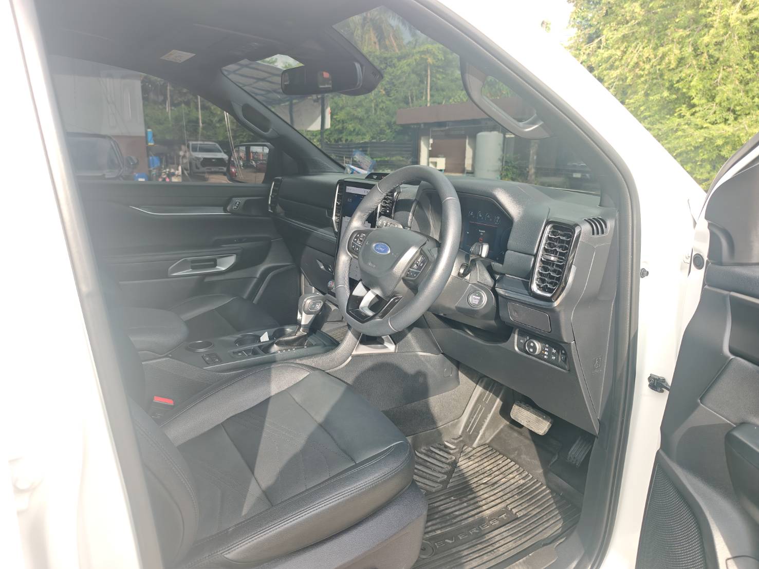 Ford Everest 2.0 Bi-Turbo Titanium+ 2WD 2023