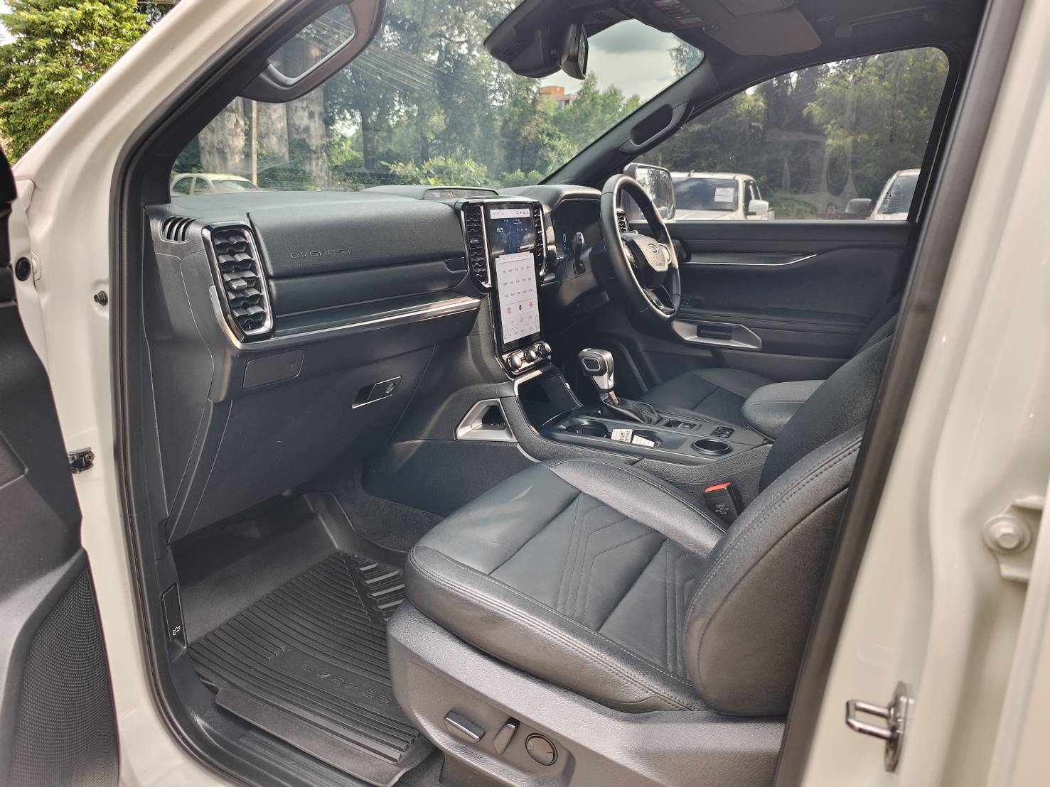 Ford Everest 2.0 Bi-Turbo Titanium+ 2WD 2023