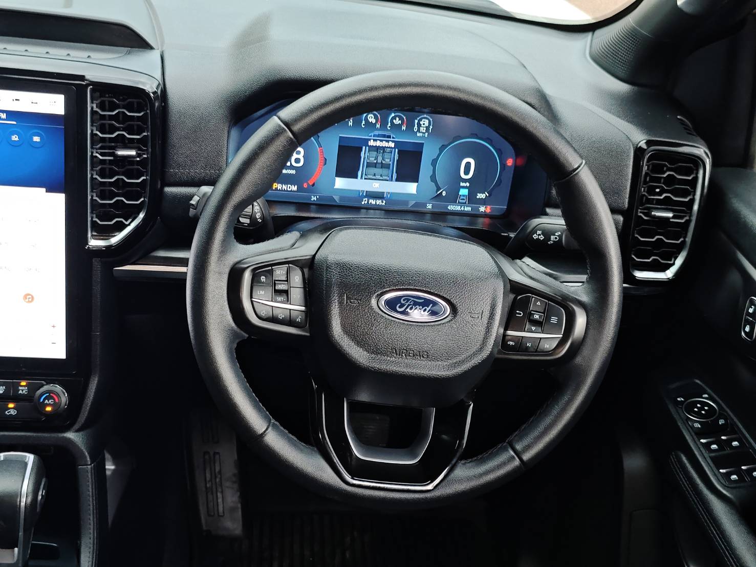 Ford Everest 2.0 Bi-Turbo Titanium+ 2WD 2023