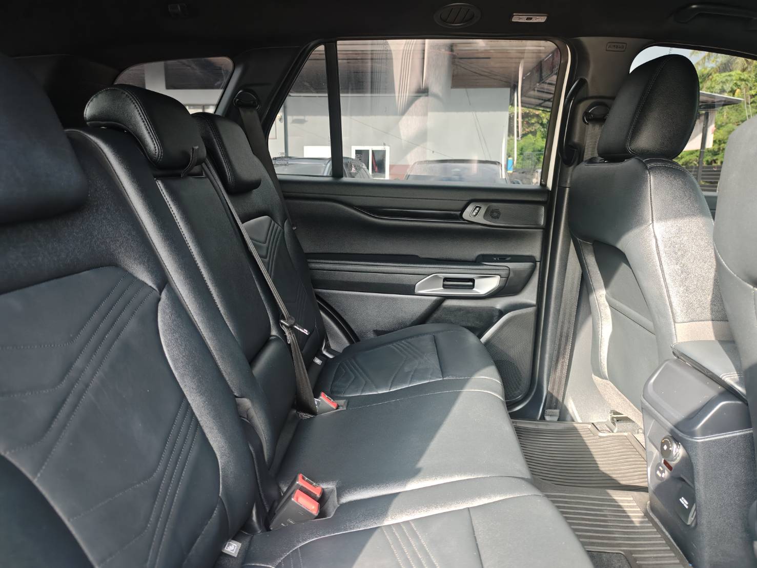 Ford Everest 2.0 Bi-Turbo Titanium+ 2WD 2023