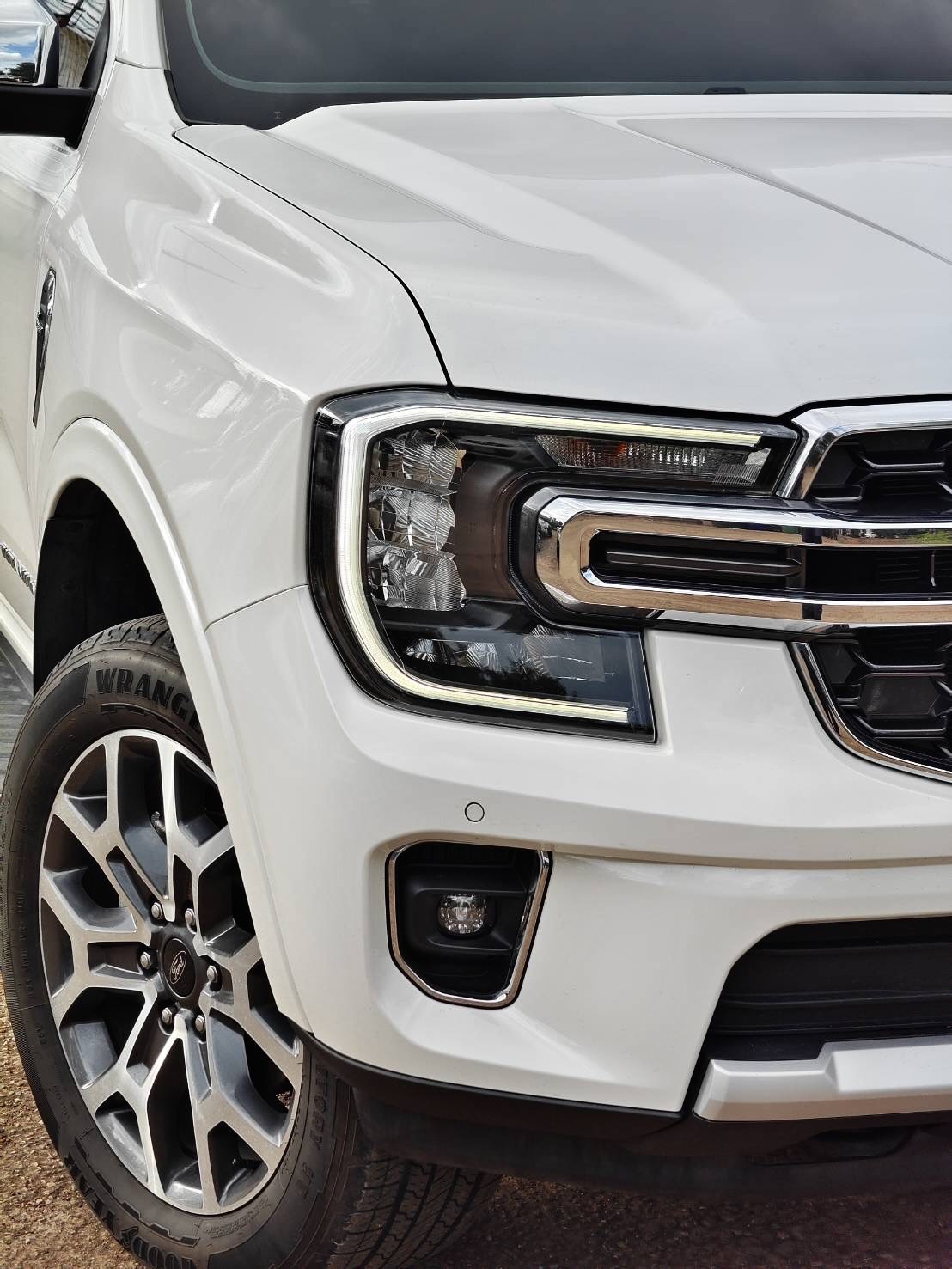Ford Everest 2.0 Bi-Turbo Titanium+ 2WD 2023