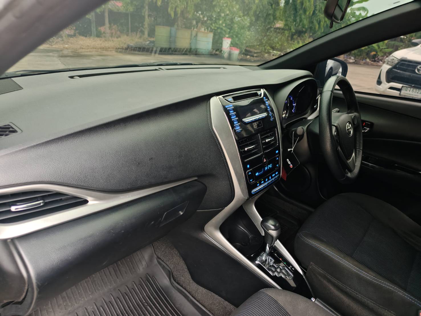 Toyota Yaris 1.2 G Hatchback AT 2018