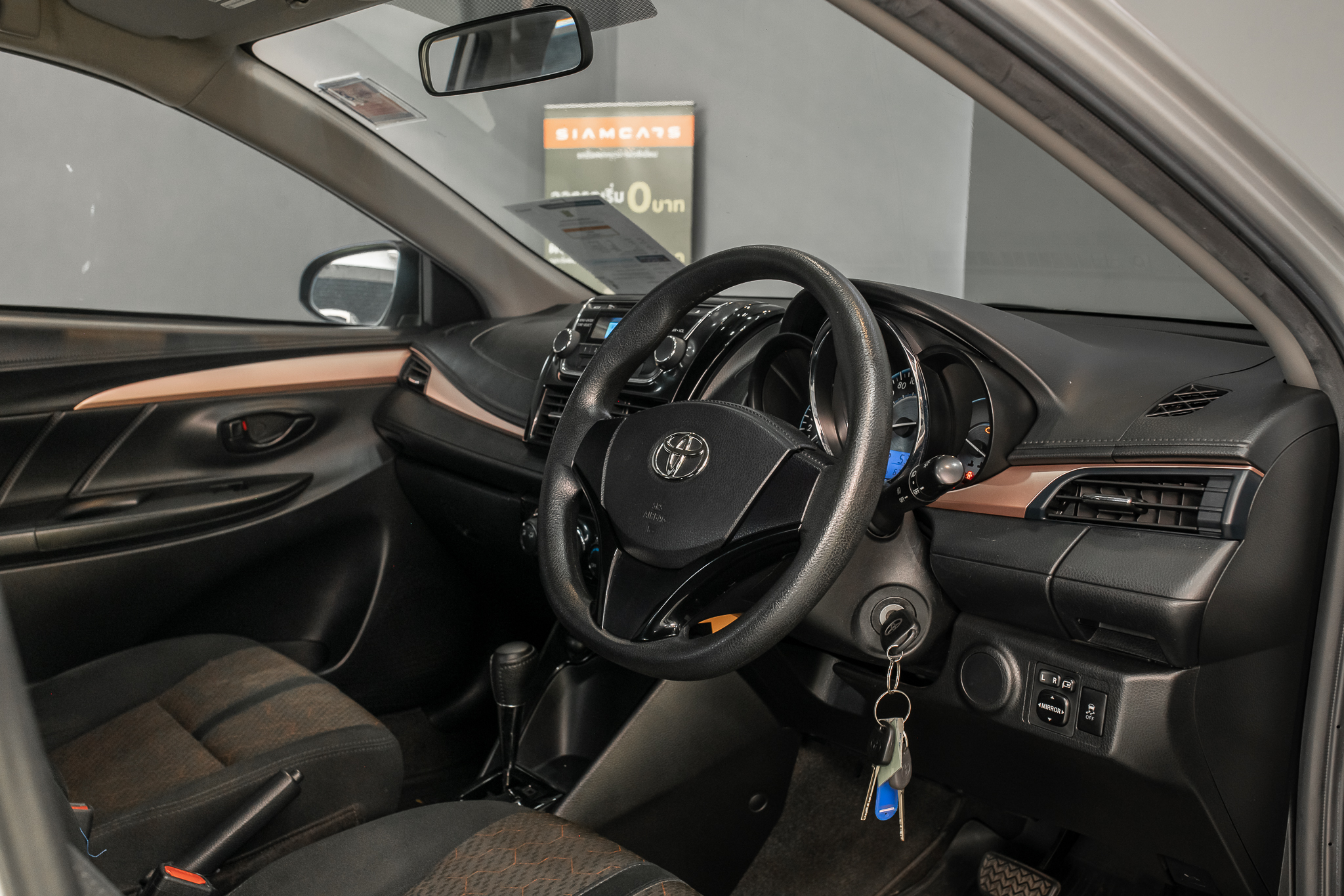 Toyota Vios 1.5 E Sedan AT 2018