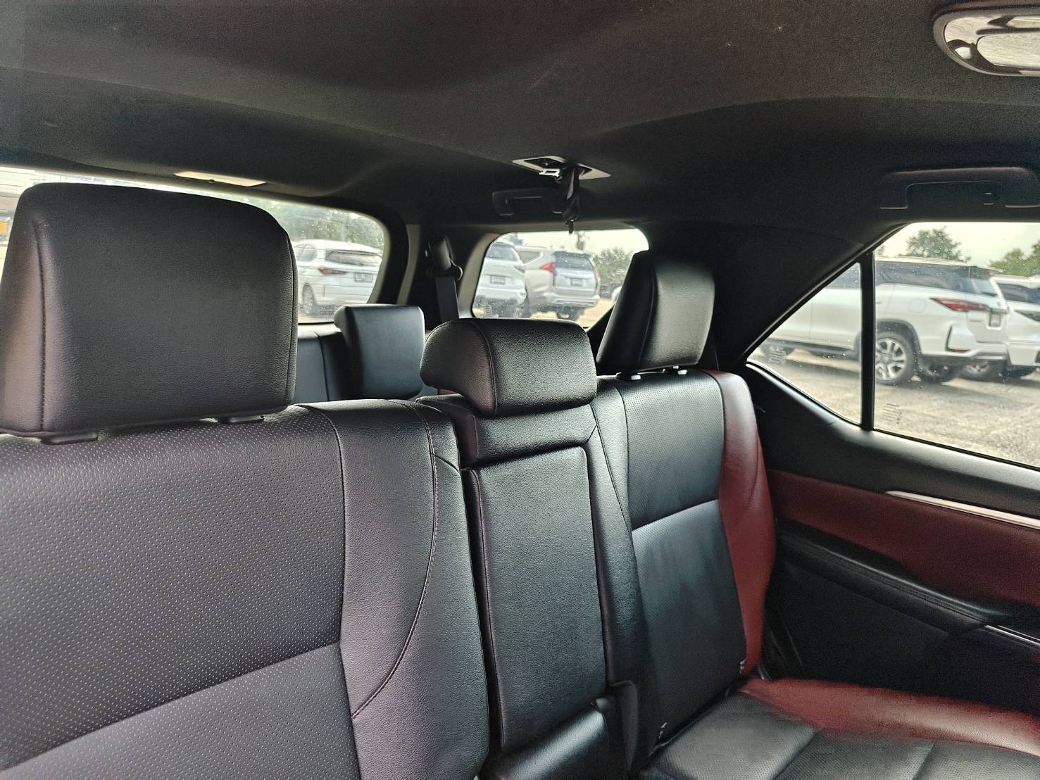 Toyota Fortuner 2.8 Legender SUV AT 2022