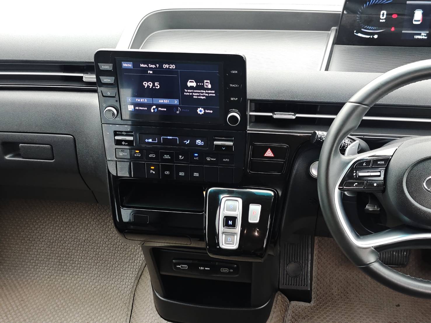 ็็Hyundai Staria 2.2 S 2021