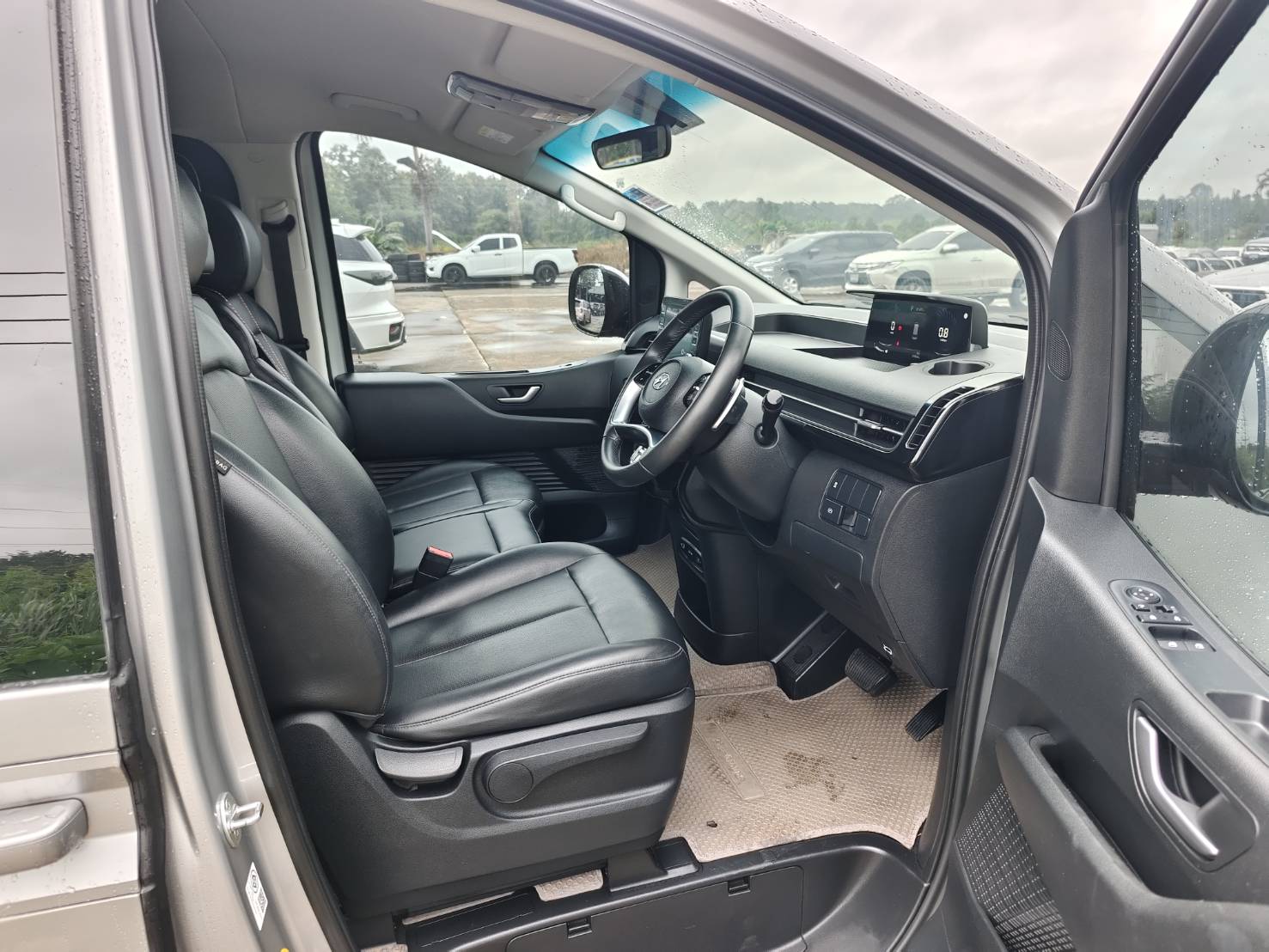 ็็Hyundai Staria 2.2 S 2021