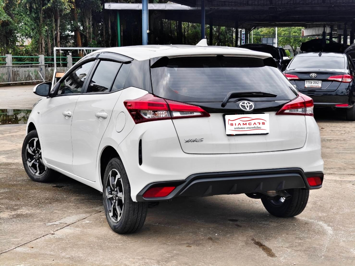 Toyota Yaris 1.2 Sport Hatchback AT ปี 2023
