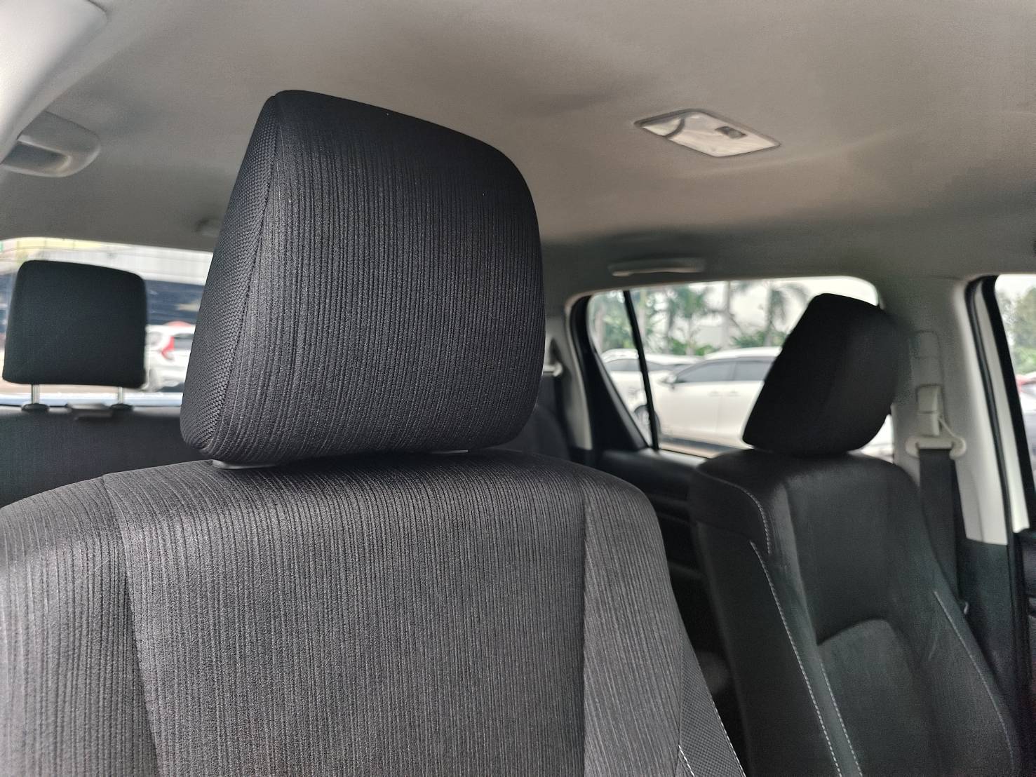 Toyota Hilux Revo Double Cab 2.4 J Plus AT 2019