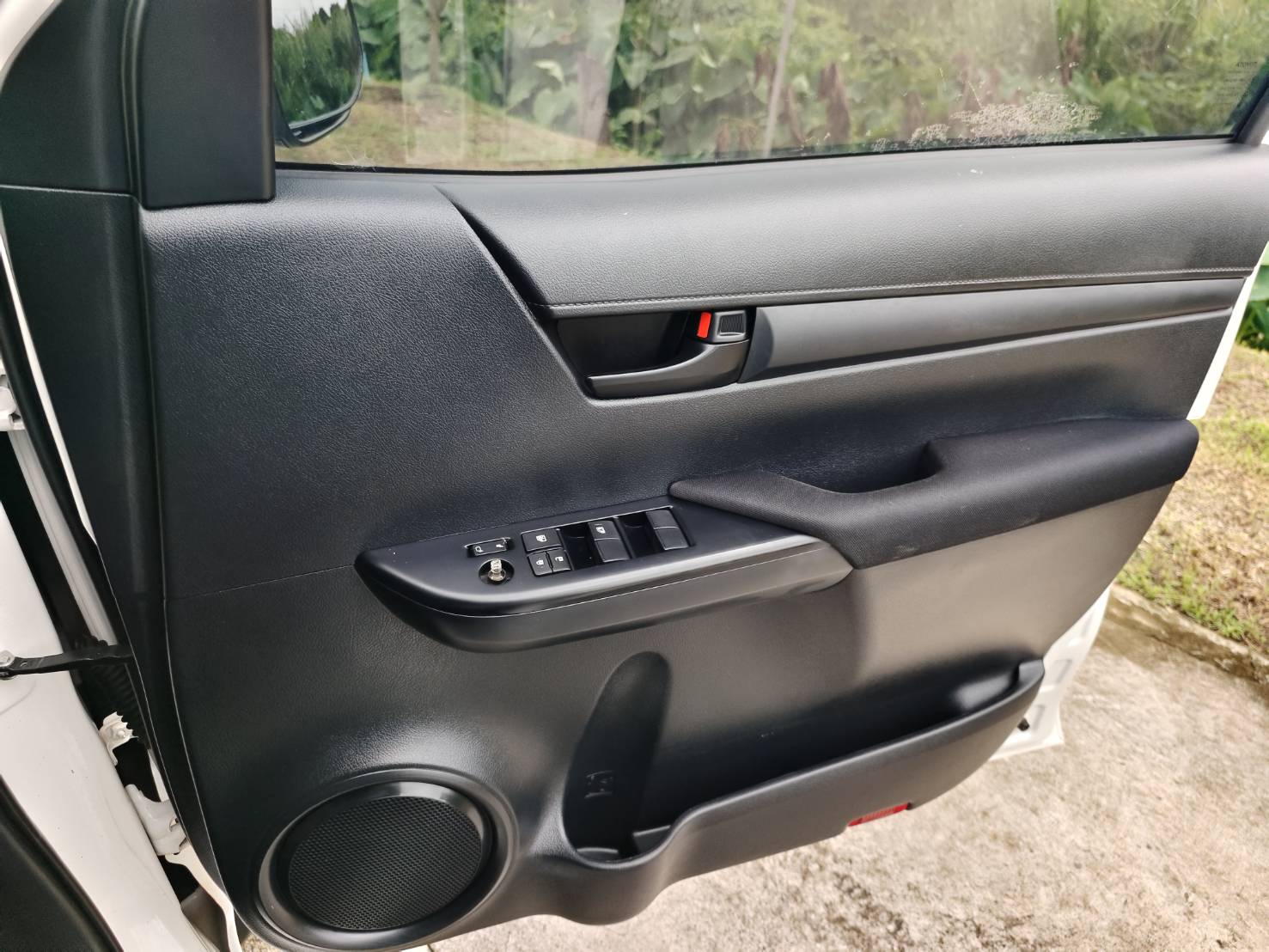 Toyota Hilux Revo Double Cab 2.4 J Plus AT 2019