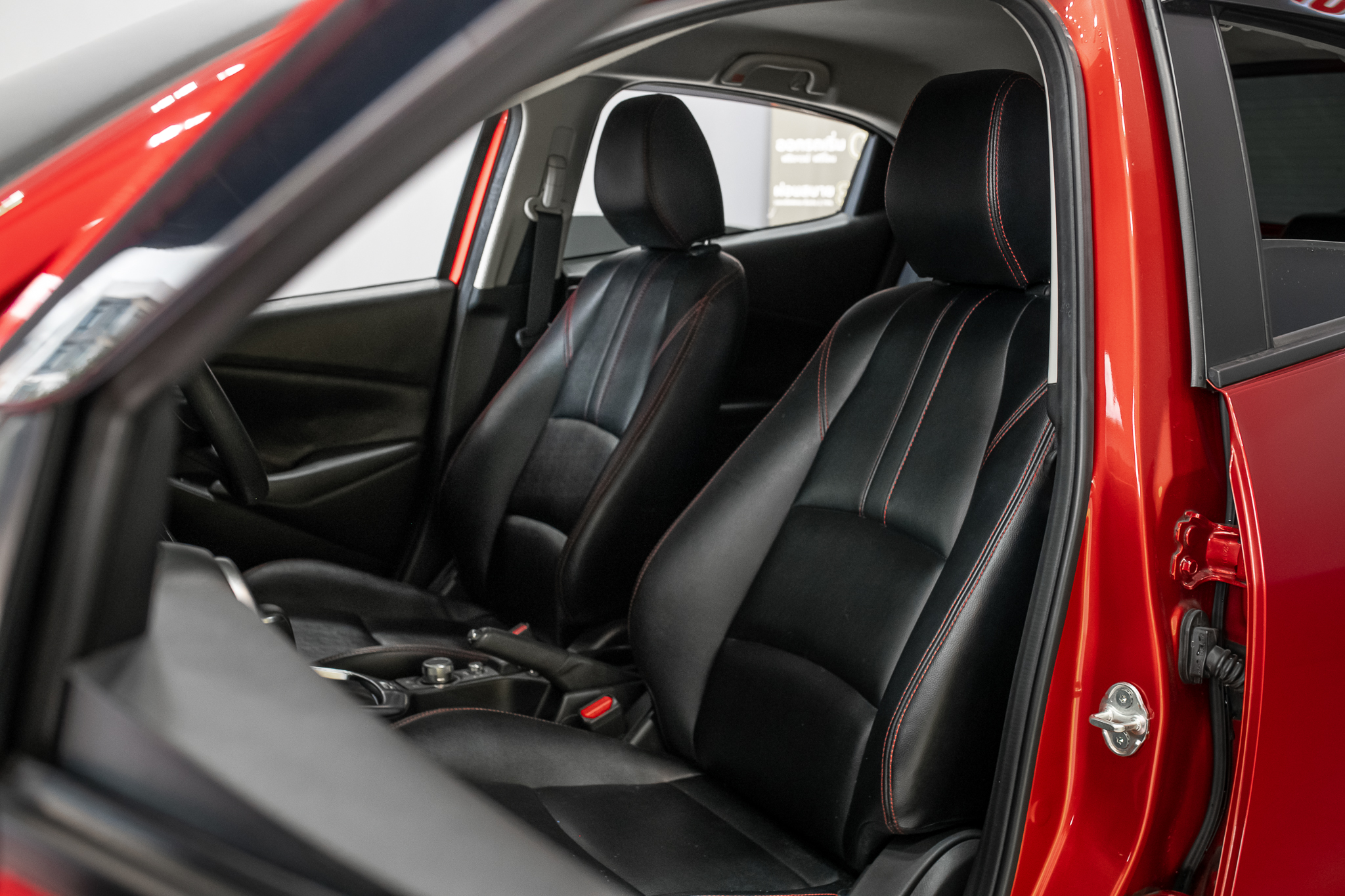 MAZDA 2 1.3 Skyactiv-G S Leather Sports Sedan AT 2022
