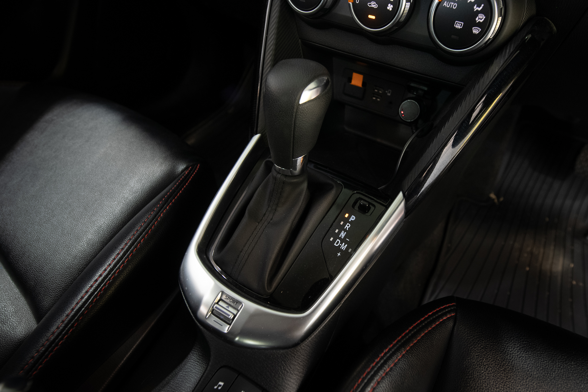 MAZDA 2 1.3 Skyactiv-G S Leather Sports Sedan AT 2022