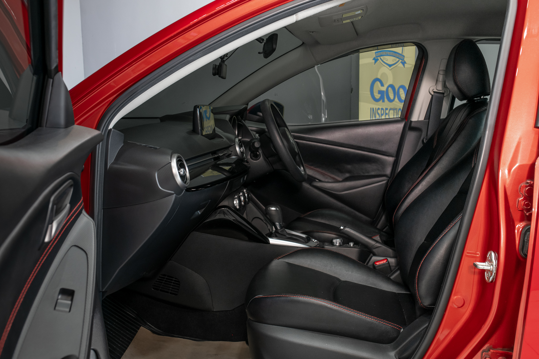 MAZDA 2 1.3 Skyactiv-G S Leather Sports Sedan AT 2022