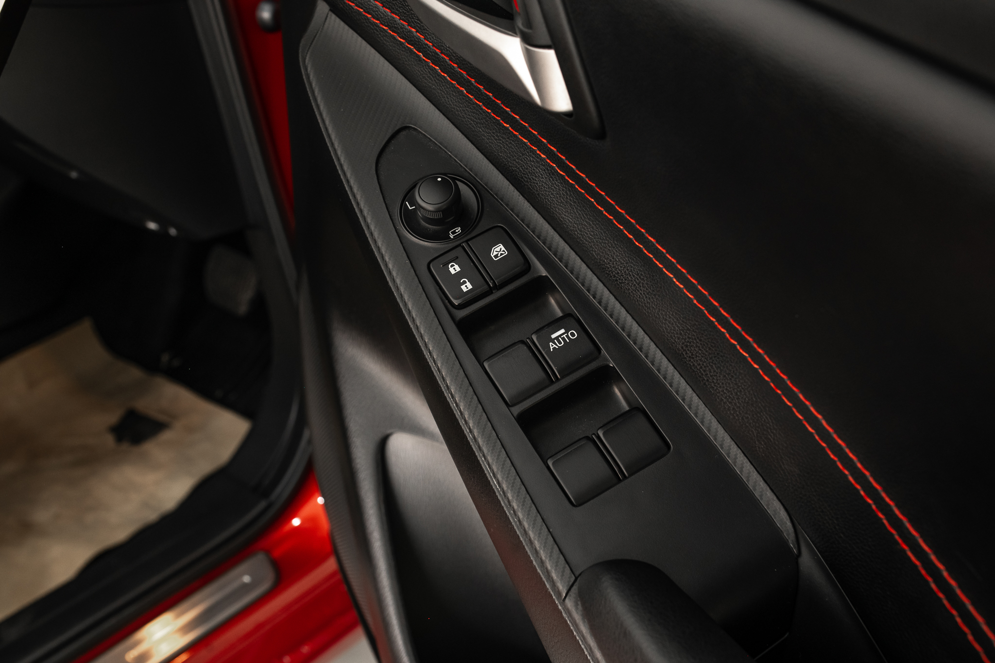 MAZDA 2 1.3 Skyactiv-G S Leather Sports Sedan AT 2022