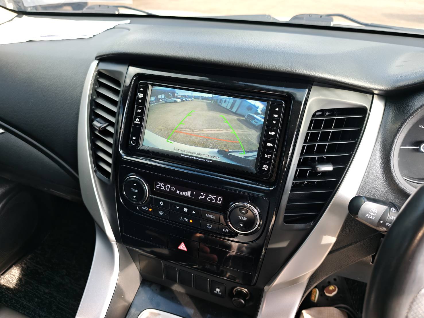 Mitsubishi Pajero Sport 2.4 GT Premium SUV 4WD AT 2016