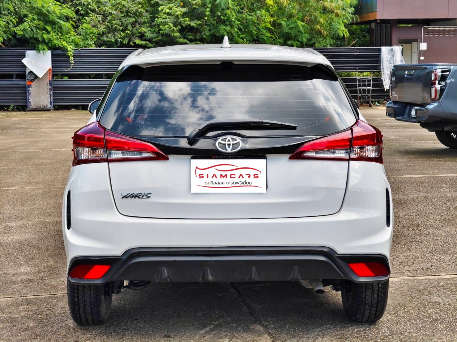 Toyota Yaris 1.2 Sport Hatchback AT 2023