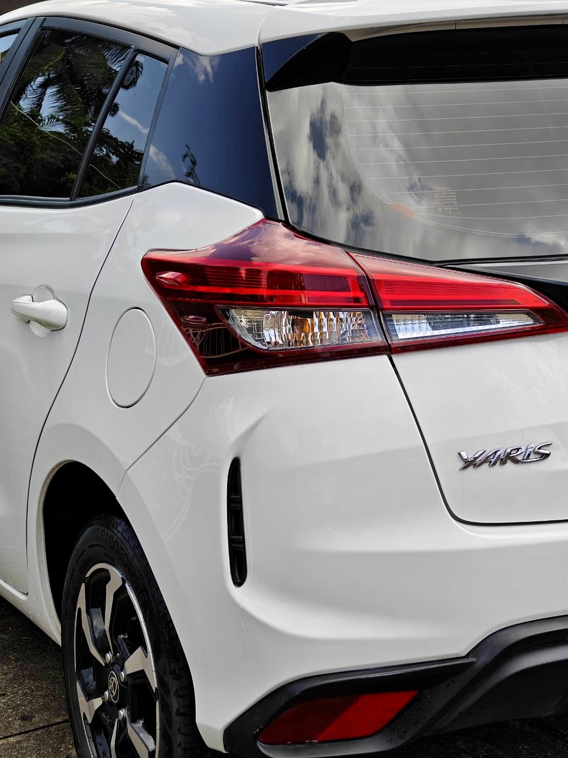 Toyota Yaris 1.2 Sport Hatchback AT 2023