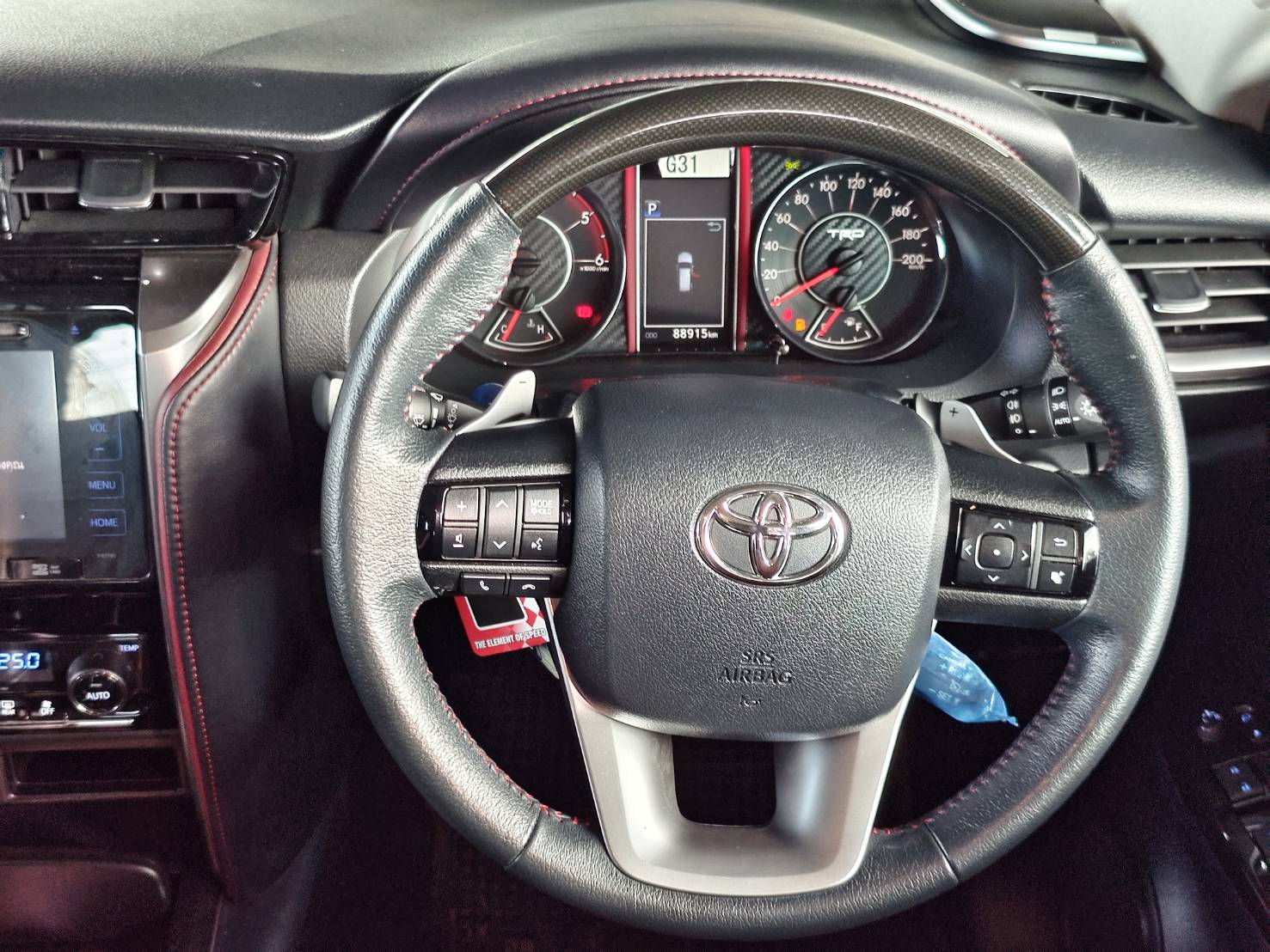 Toyota Fortuner 2.8 V TRD Sportivo ll Black Top SUV AT 2020