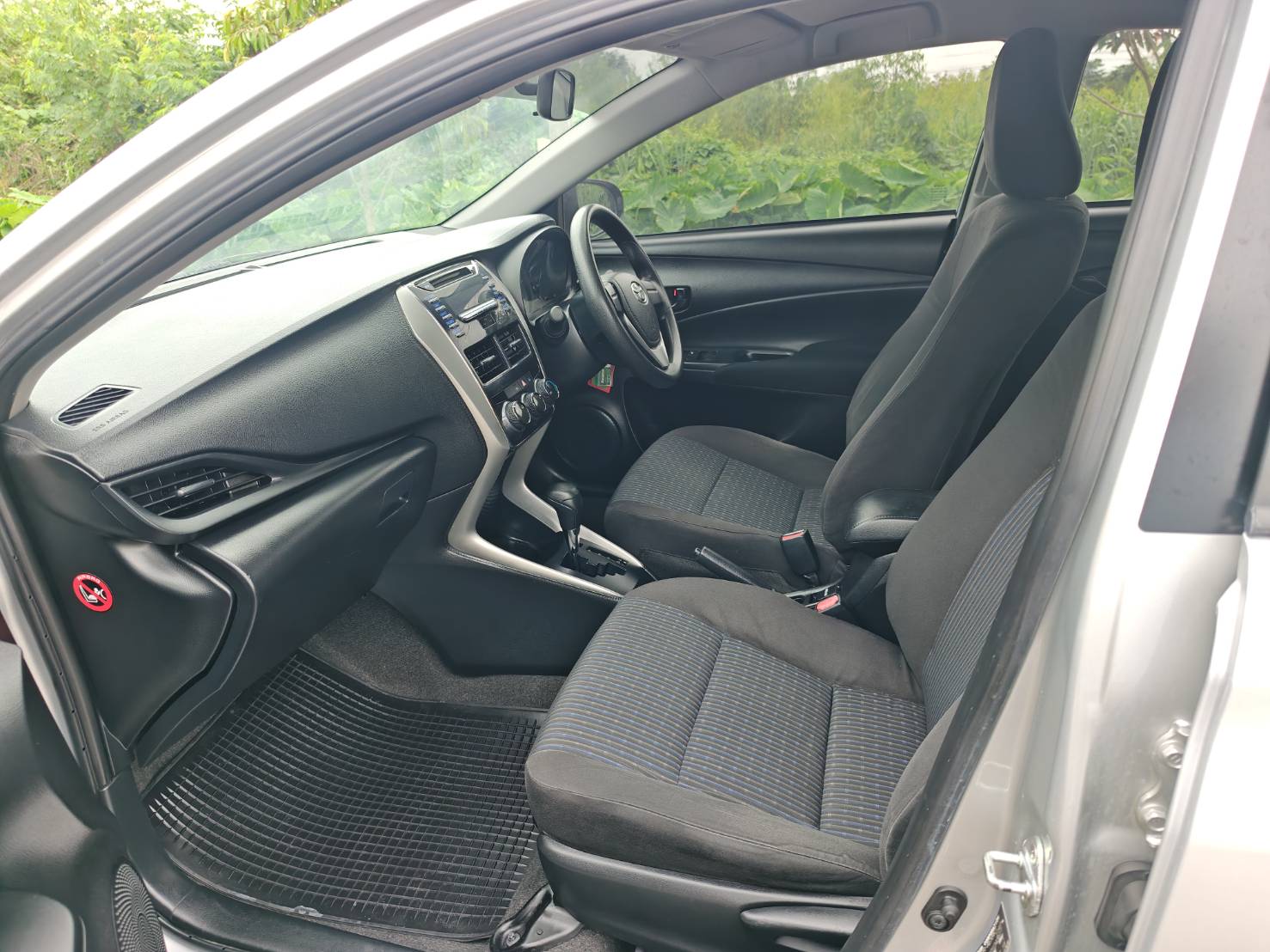 Toyota Yaris ATIVE 1.2 J Sport AT 2018
