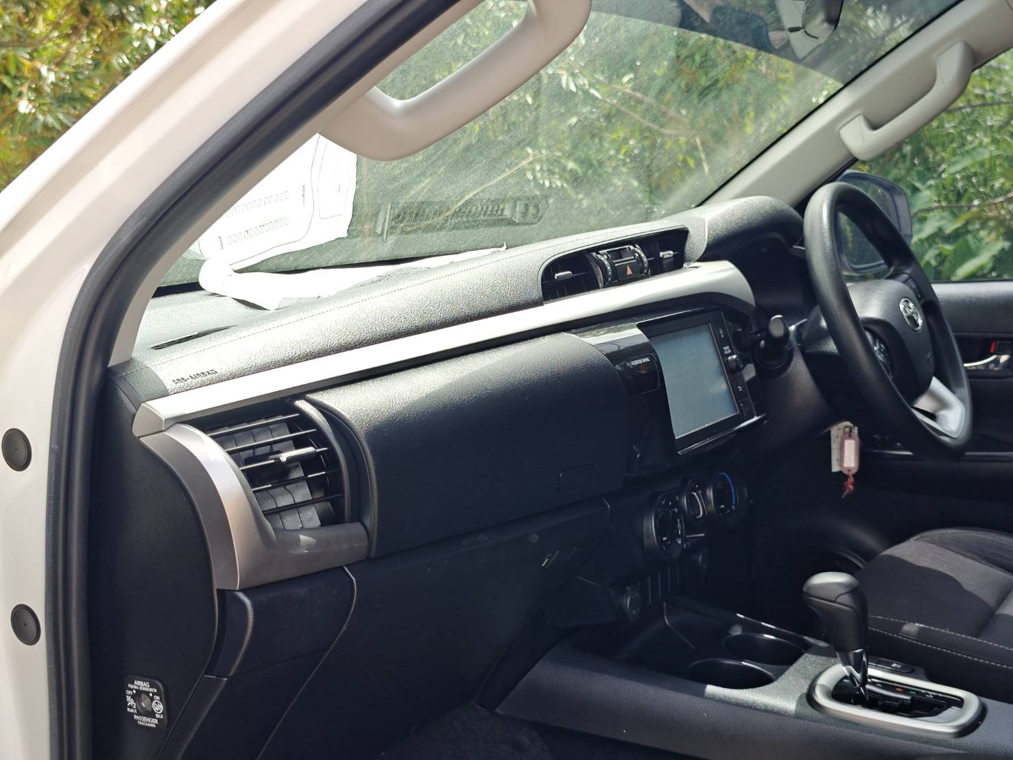 Toyota Hilux Revo Double Cab 2.4 Entry Prerunner AT 2021