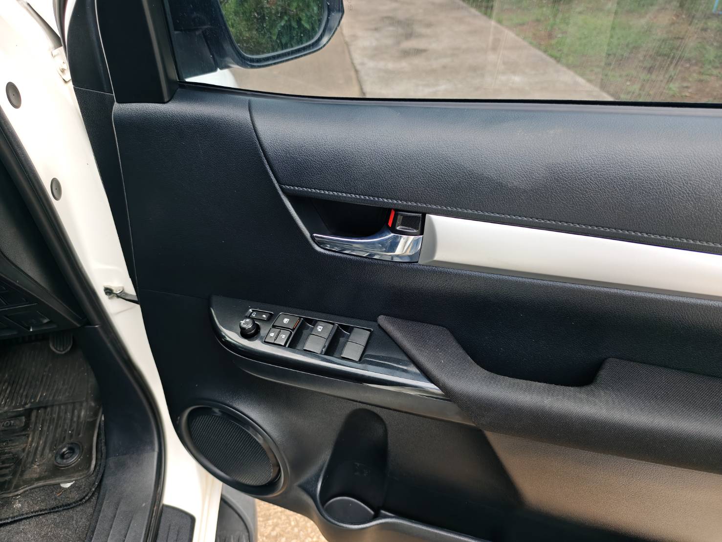Toyota Hilux Revo Double Cab 2.4 Entry Prerunner AT 2021