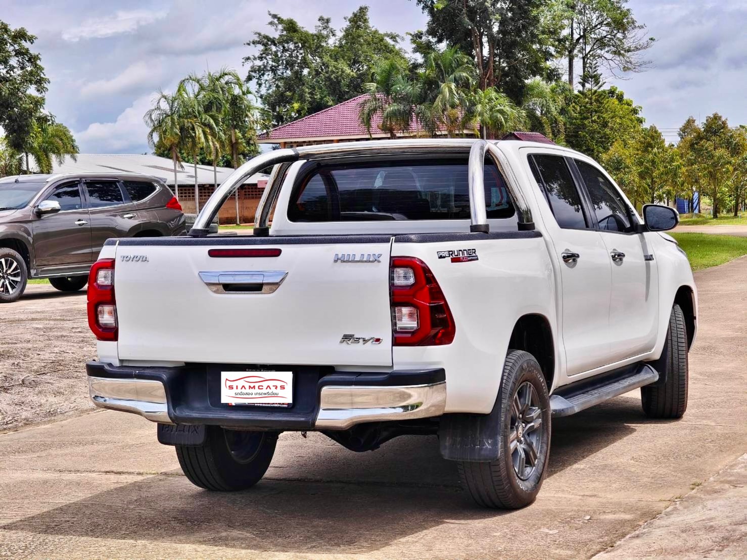 Toyota Hilux Revo Double Cab 2.4 Entry Prerunner AT 2021