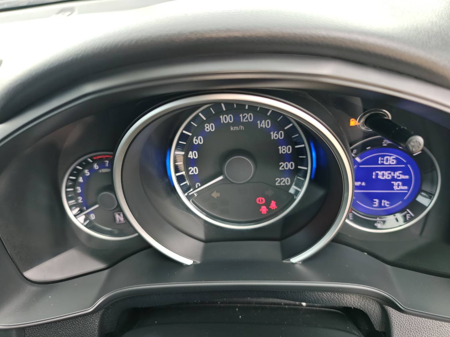 Honda Jazz 1.5 V+ Hatchback AT 2017