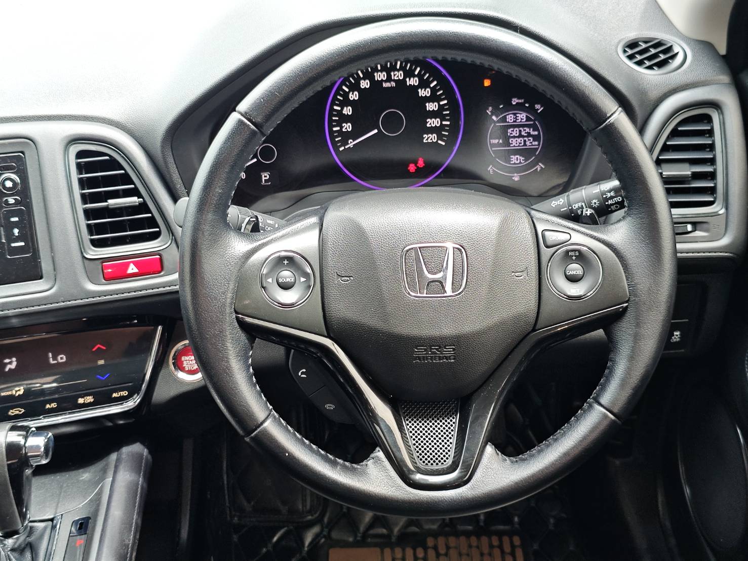 HONDA HR-V 1.8 E SUV AT ปี 2017