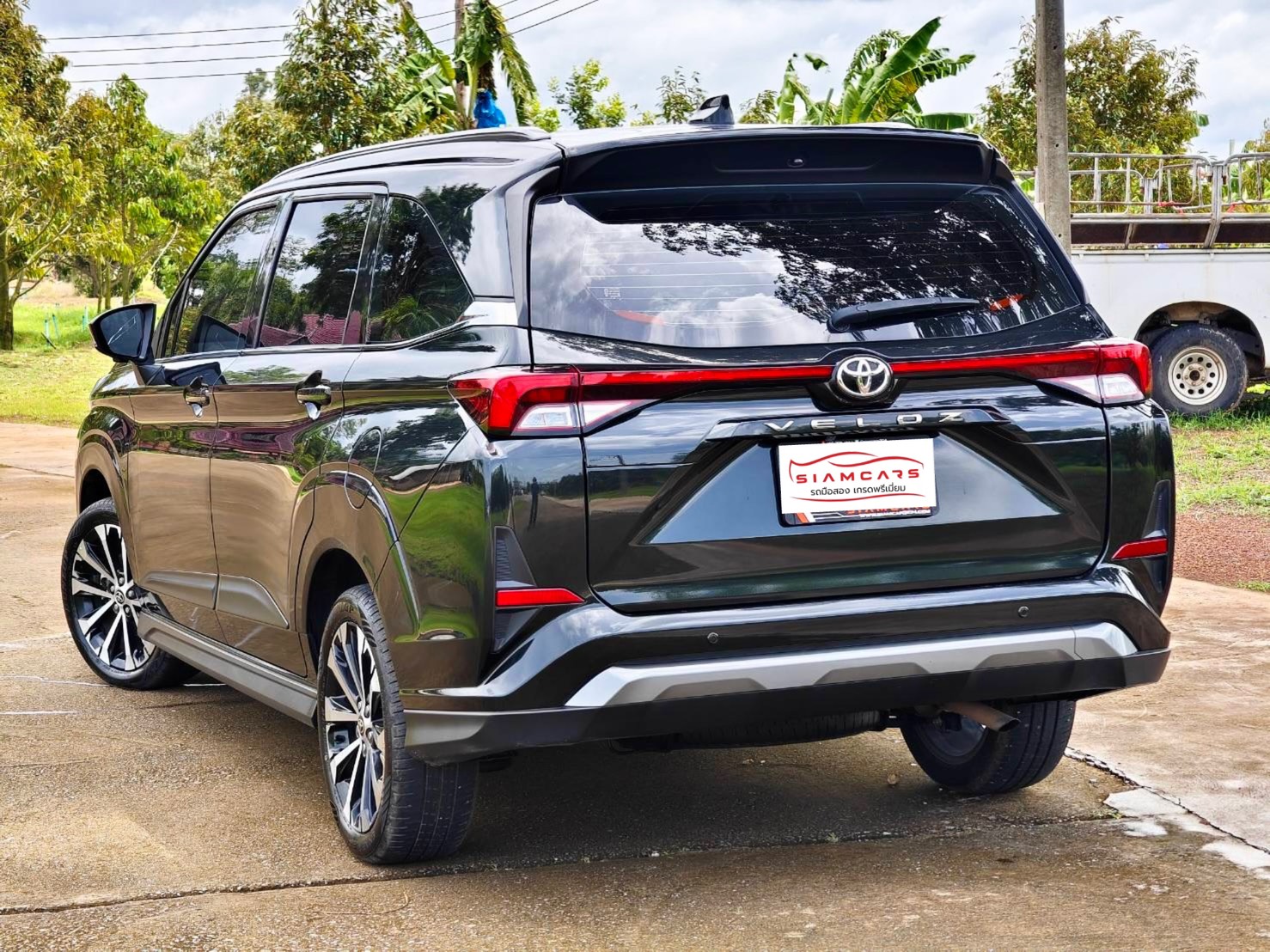 Toyota Veloz 1.5 Premium SUV AT 2024