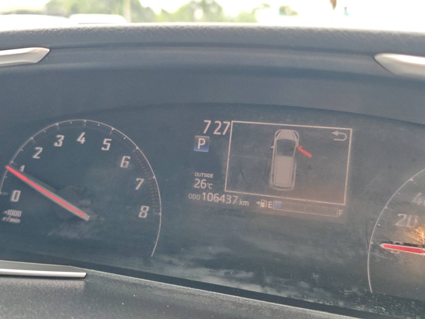 Toyota Sienta 1.5 V SUV AT 2017