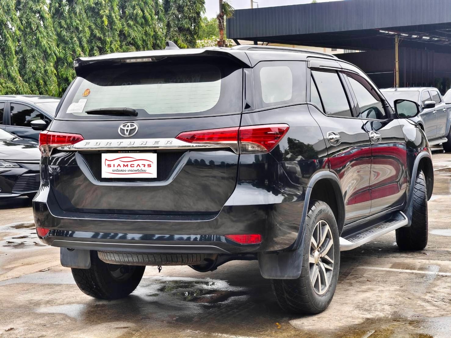 Toyota Fortuner 2.4 V SUV AT 2019
