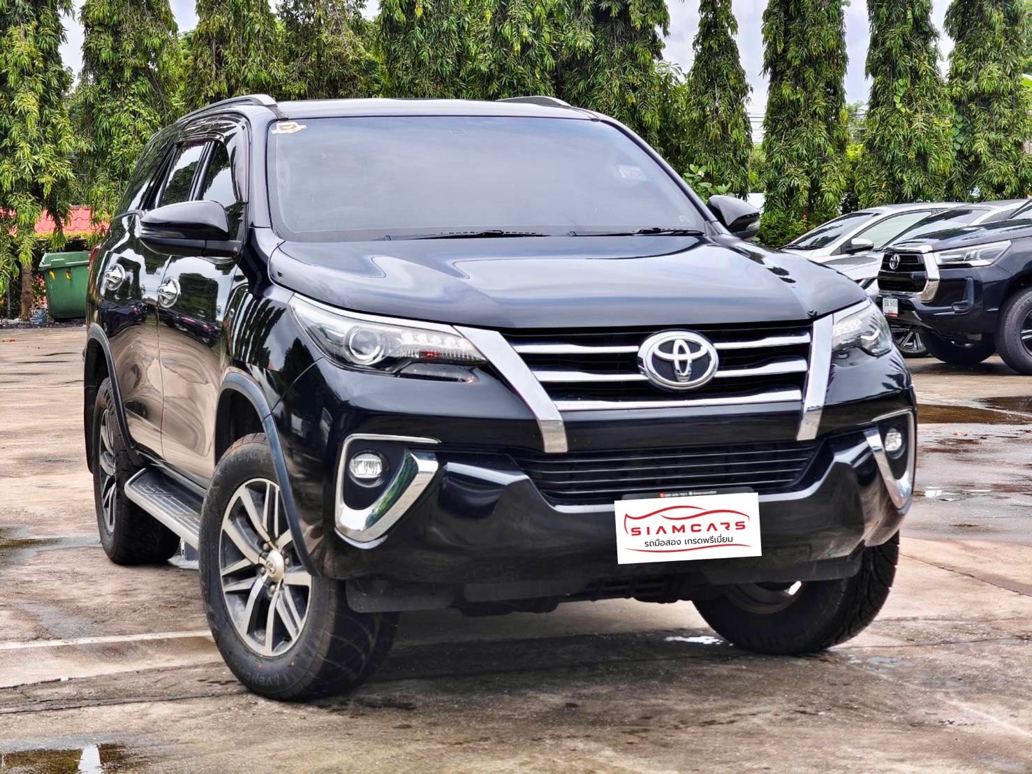 Toyota Fortuner 2.4 V SUV AT 2019
