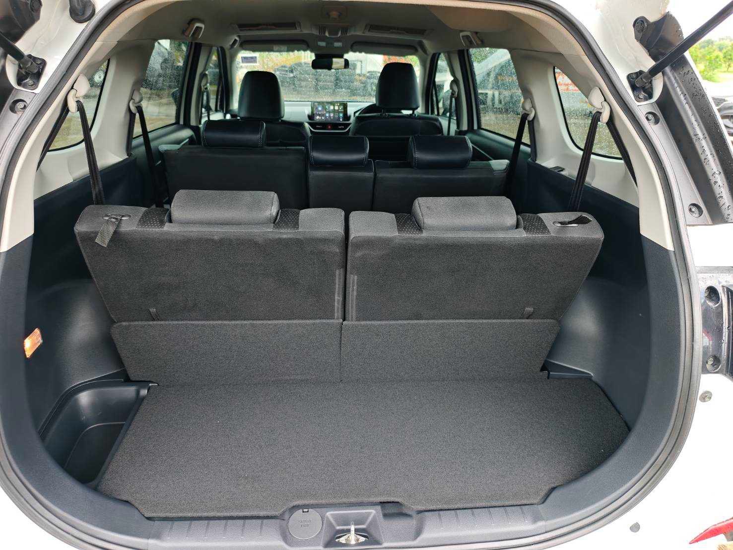 Toyota Veloz 1.5 Premium Smart SUV AT 2023
