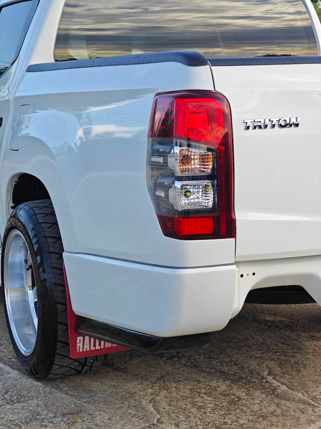 Mitsubishi Triton All New Double Cab 2.5 GLS Ralliart MT 2023