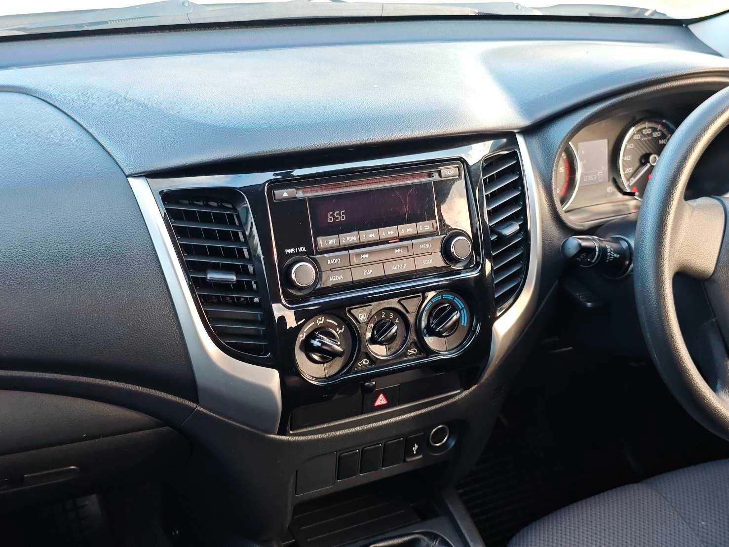 Mitsubishi Triton All New Double Cab 2.5 GLS Ralliart MT 2023