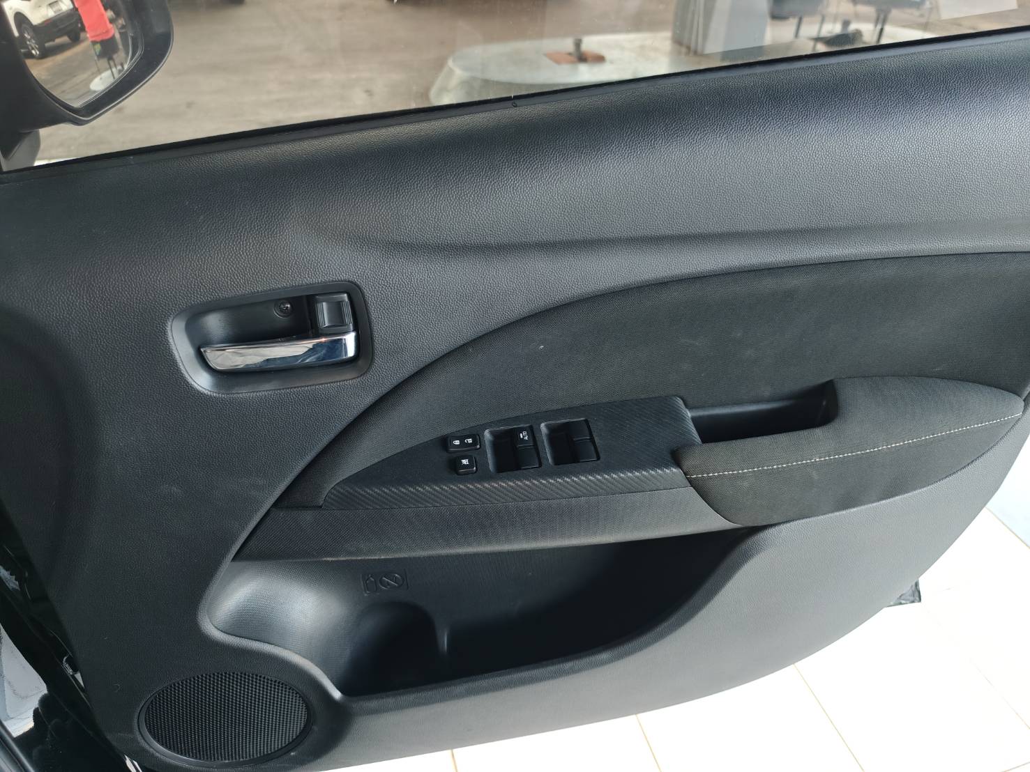 Mitsubishi Attrage 1.2 Active Dynamic Shield Sedan AT 2025
