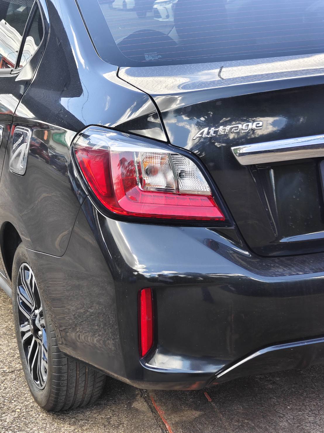 Mitsubishi Attrage 1.2 Smert Dynamic Shield Sedan AT 2022