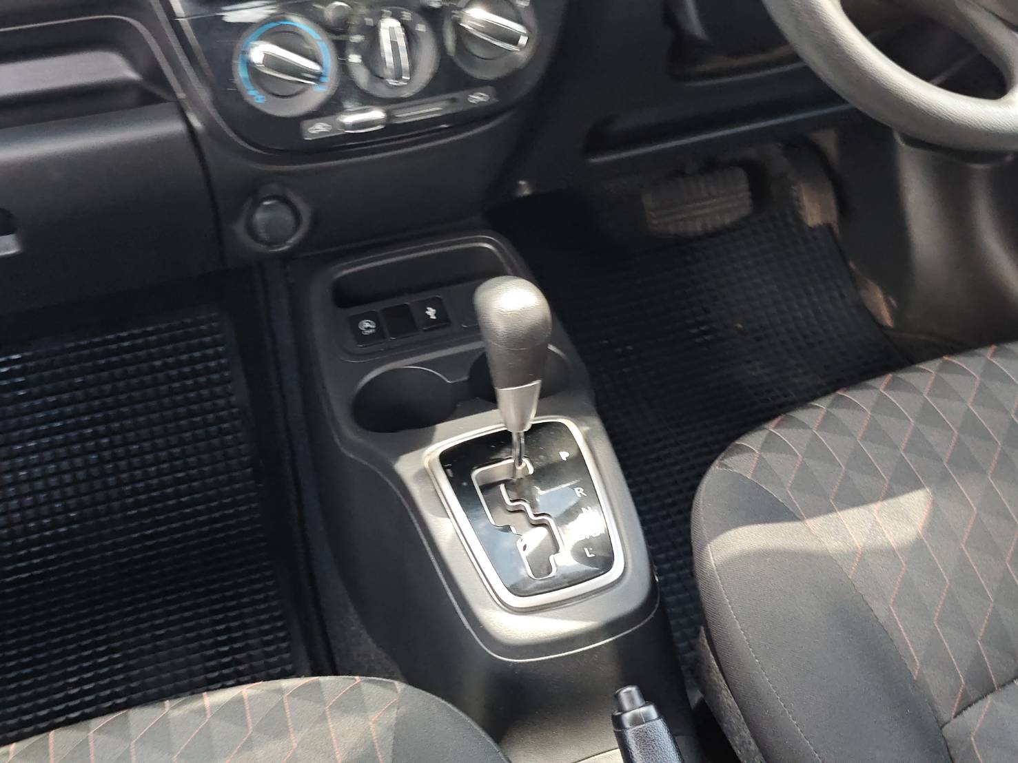 Mitsubishi Mirage 1.2 Active Dynamic Shield Sedan AT 2022