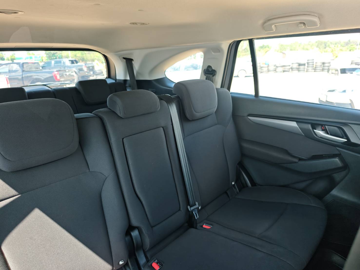 ISUZU MU-X 1.9 Active 2WD SUV AT 2021
