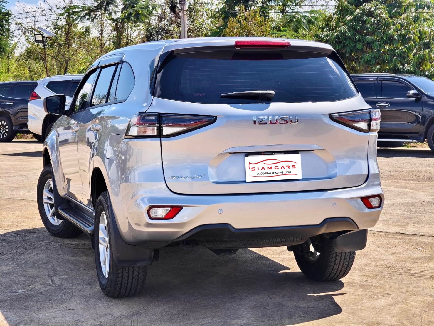 ISUZU MU-X 1.9 Active 2WD SUV AT 2021
