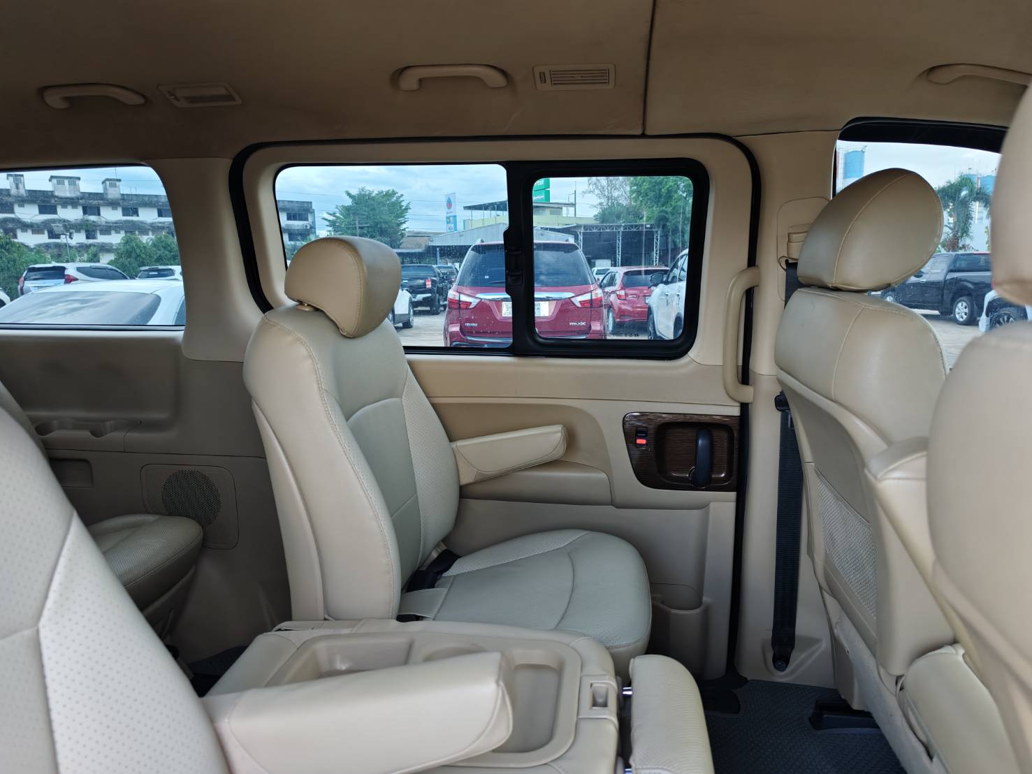 Hyundai H-1 2.5 Elite MPV AT 2018