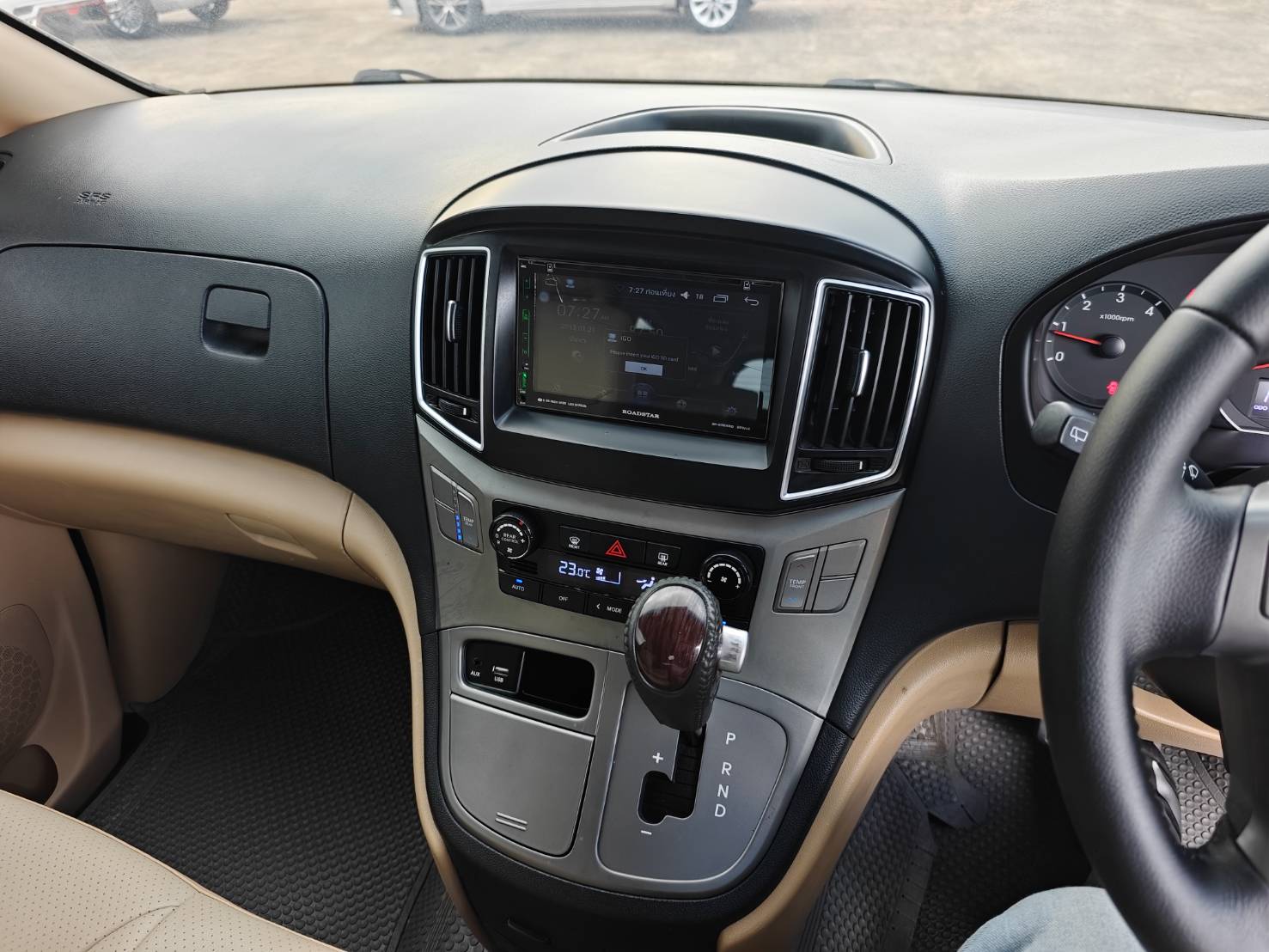 Hyundai H-1 2.5 Elite MPV AT 2018