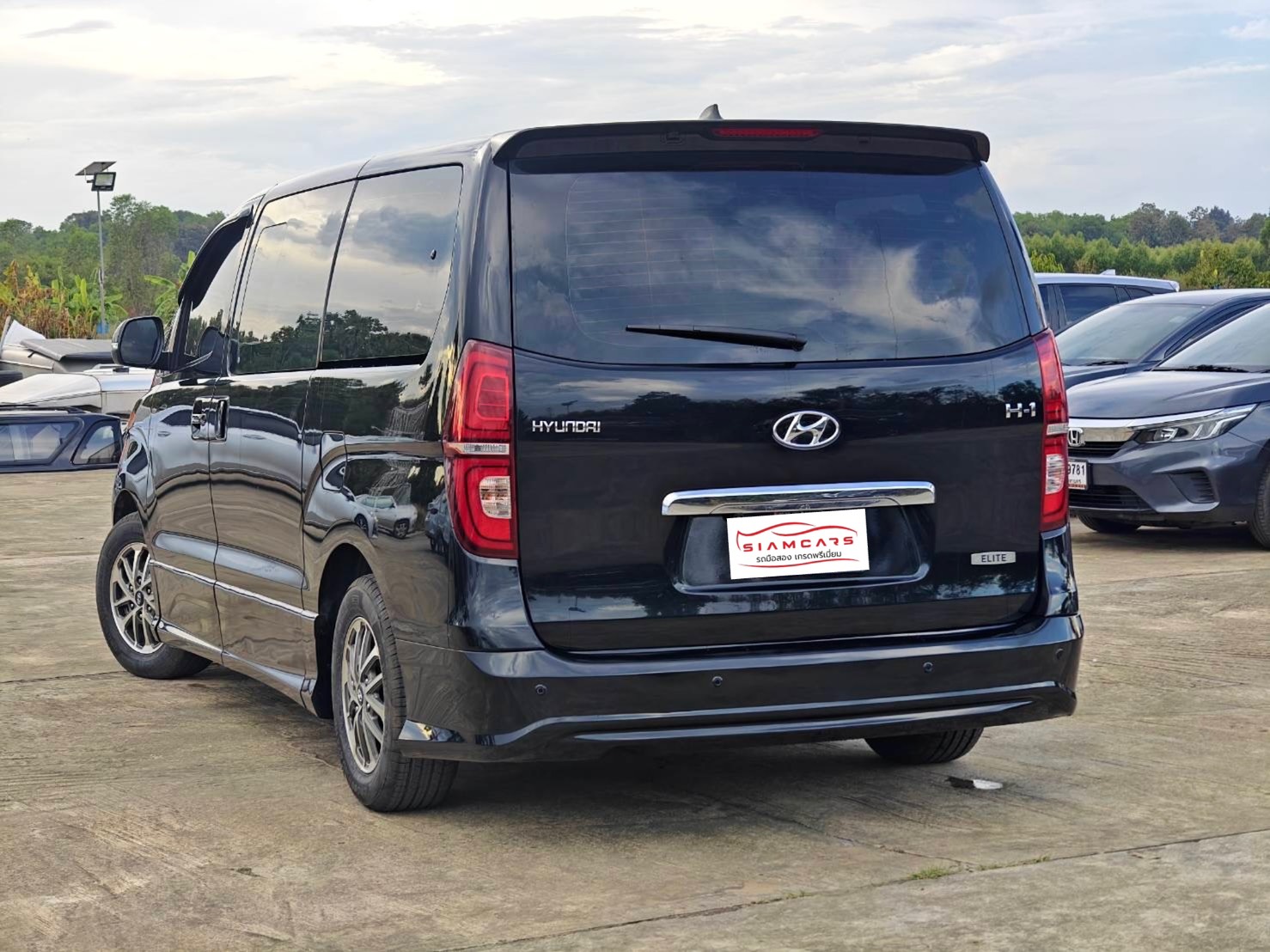 Hyundai H-1 2.5 Elite MPV AT 2018