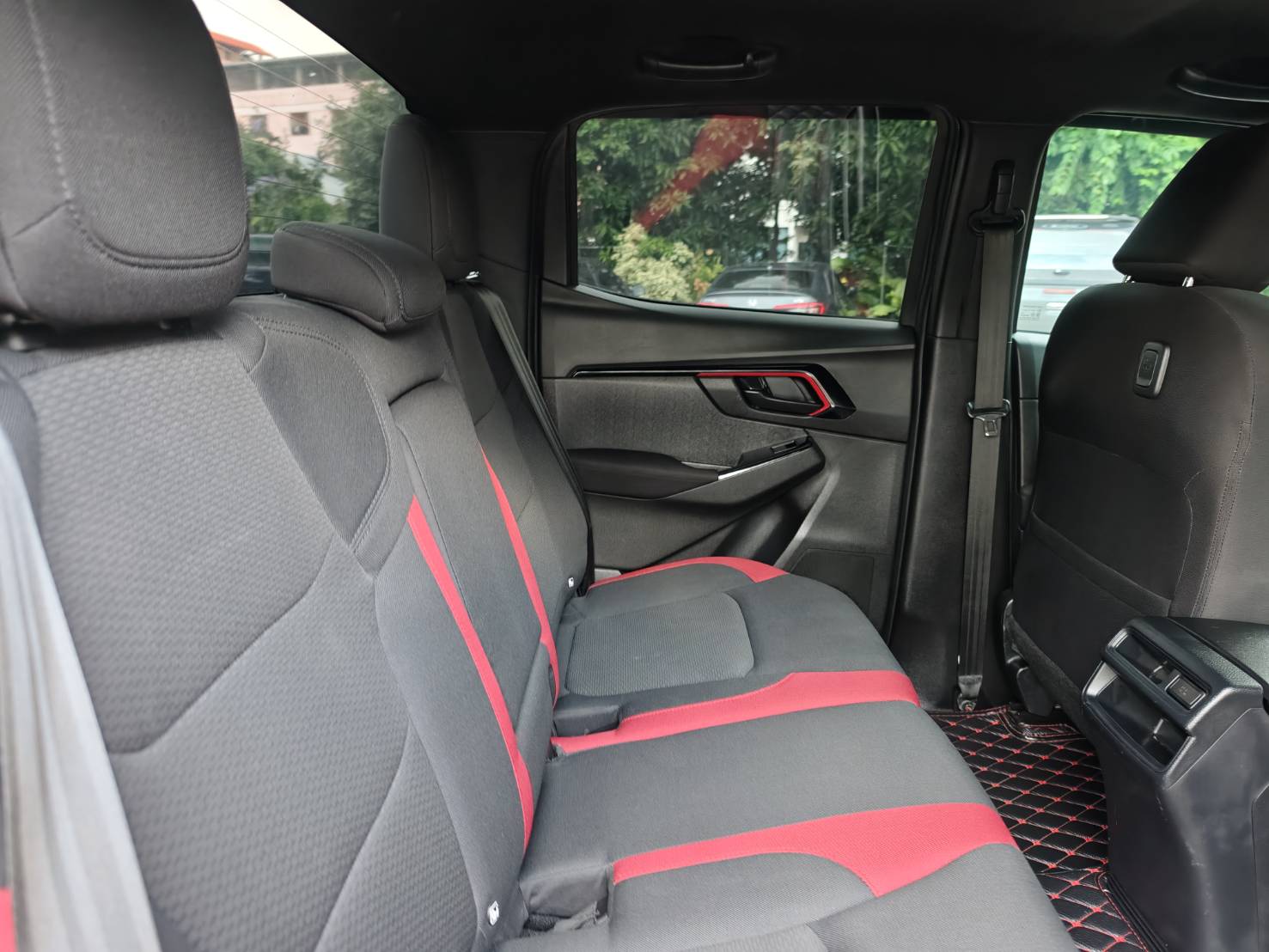 Isuzu D-Max All New Blue Power Cab-4 1.9 Ddi Speed X-series MT 2022