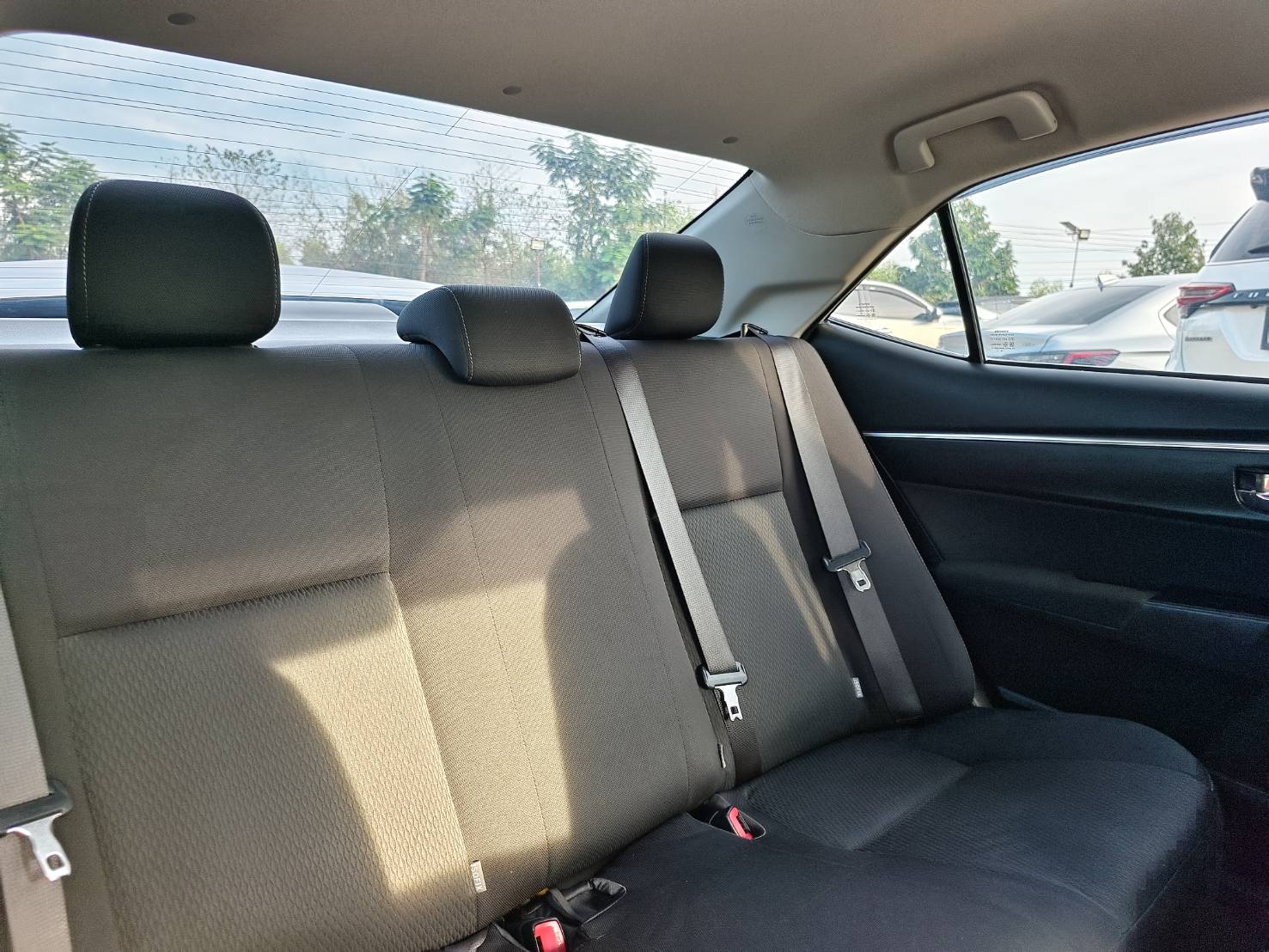 Toyota Corolla Altis 1.8 E AT 2018