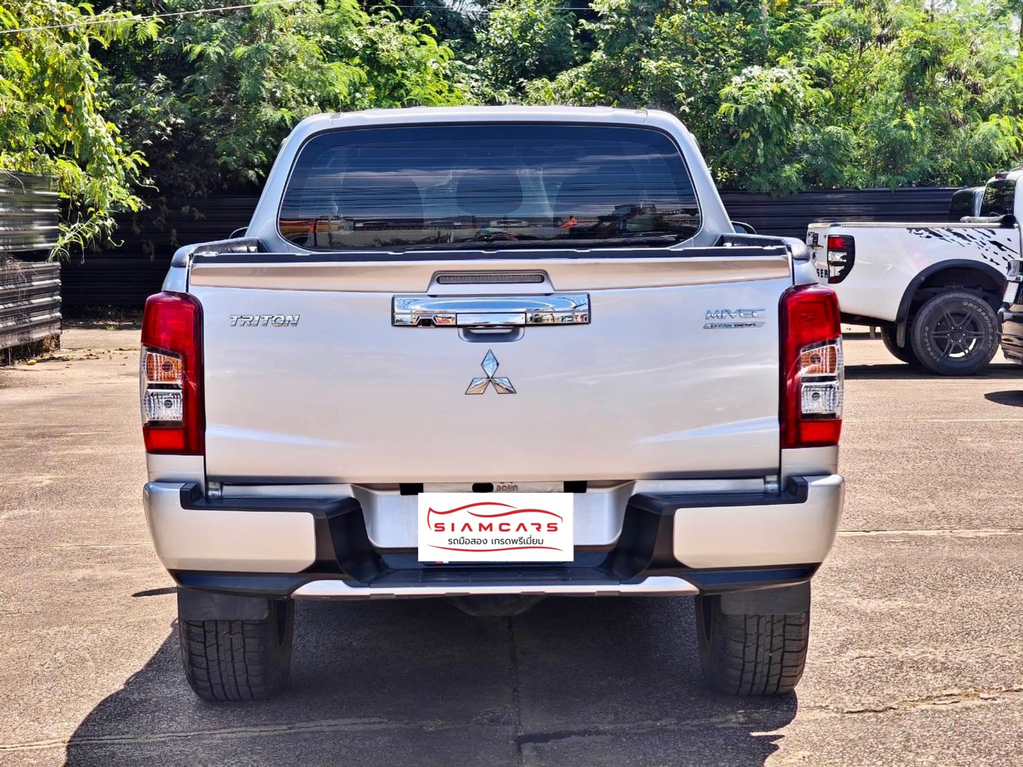 Mitsubishi Triton All New Double Cab 2.4 GLS Plus MT 2020