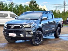 Toyota Hilux Revo Double Cab 2.4 Mid Prerunner AT 2023